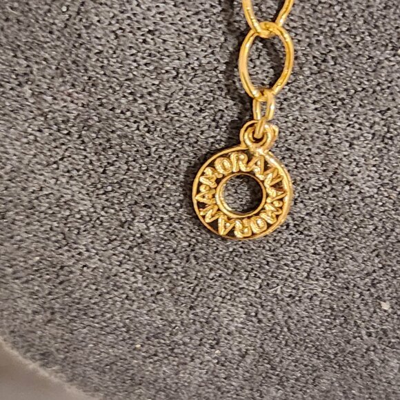 Brand New!! MORANA| Gold toned Soft Glistening Bib Draped Crystal Necklace - Picture 4 of 6